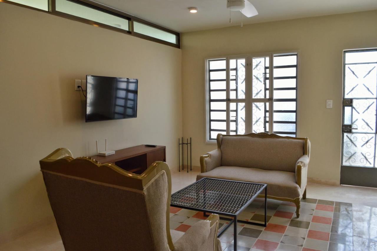 Casa Lazaro- Hermosa Casa Familiar Mérida Dış mekan fotoğraf